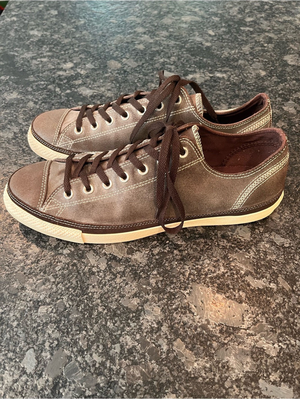 RARE! Leather Converse All-Stars chocolate brown. Sz 12 - Picture 4 of 8